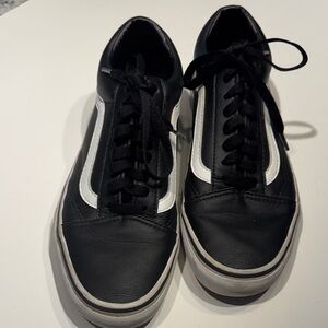 Vans Men's Classic Black and White Sneakers- Leather